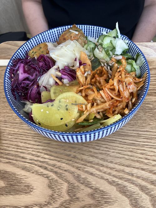 Our own creation froy many available ingredients   at La maison du Poke Bowl in Ile-de-france