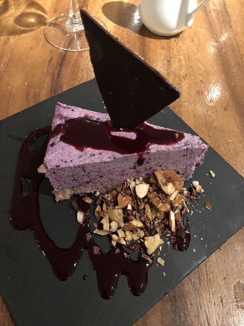 Tarta de frutos del bosque  at Wild Beets in Ibiza