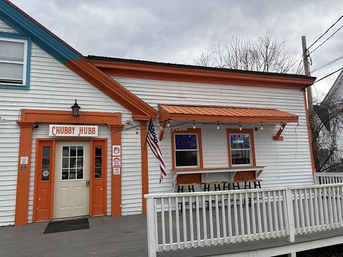 Great family-owned Thai restaurant with many vegan and vegetarian options. Take-out only except for some seasonal outdoor seating    at Chubby Hubb in Lancaster
