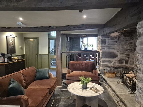 Lounge at The Green Bear Guesthouse  in Rhayader