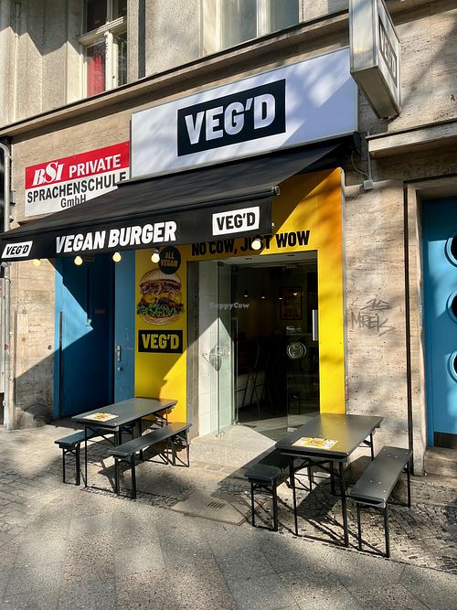Store outside at VEG'D - Vegan Burgers - Schöneberg in Berlin
