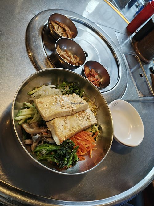 Bibimbap mit Tofu  at SEOUL 1988 Innenstadt in Hamburg