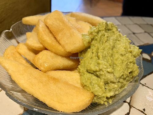 french fries at Heller's Vegetarisches Restaurant & Cafe in Mannheim