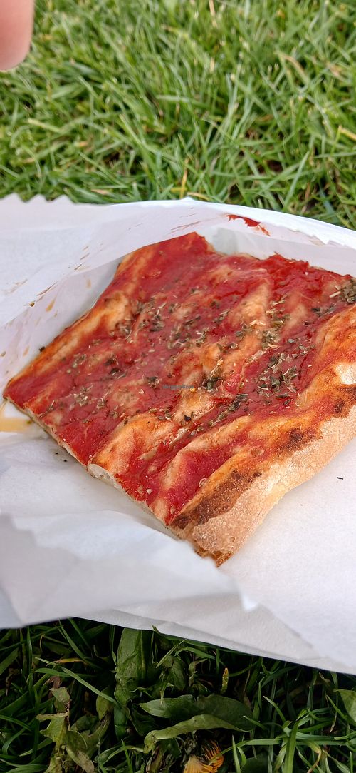 Marinara slice (£3.50) at Taste of Napoli in Bristol