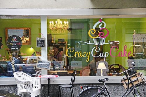 View from the street at Crazy CupCake Cafe in Luzern