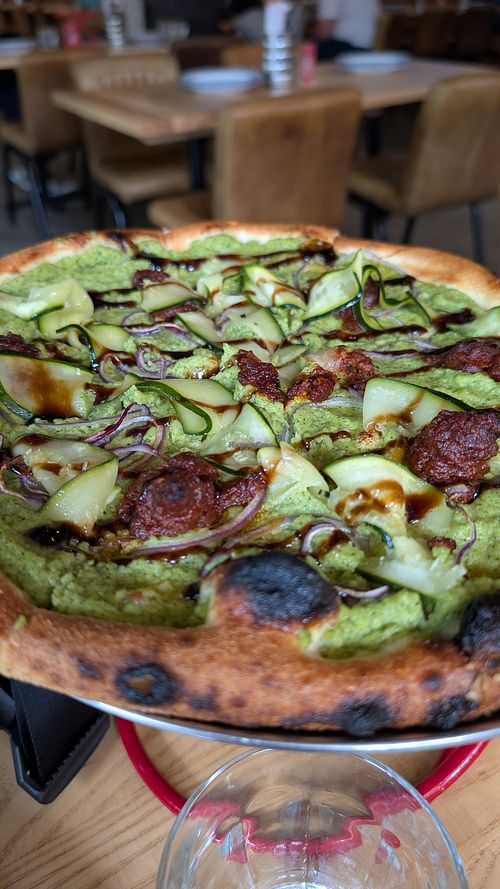 Excellent vegan pizza at Gordon Ramsay Street Pizza - Washington D.C. in Washington