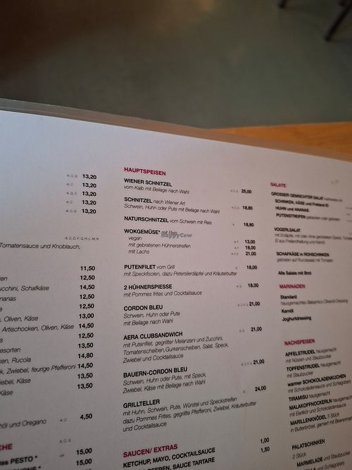 1 vegan option here at Café Aera in Vienna