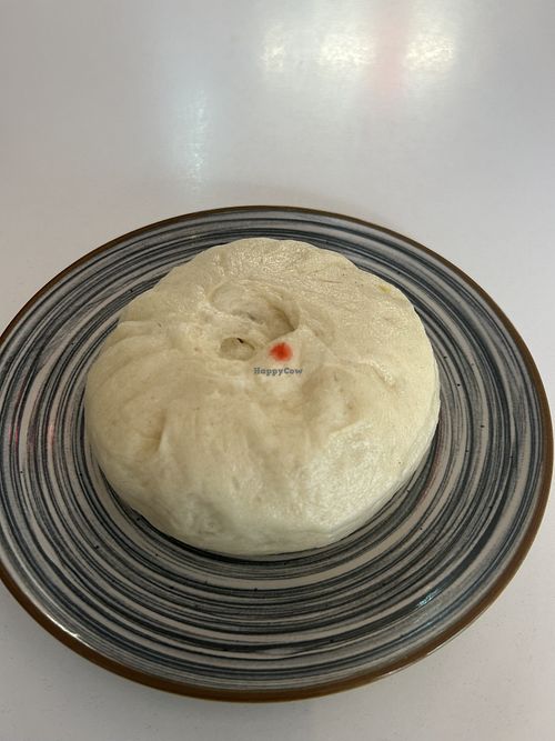 Bahn Bao Chay 4,90€

  at Tiệm của Mị in Linz