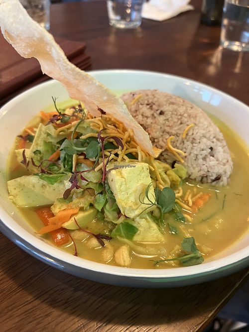 Yellow curry   at King CookDaily in London