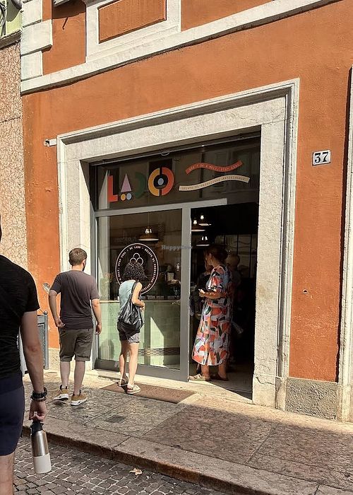 All vegan options clearly marked, lots of flavours.  at Lado - Gelateria Naturale / Clean Label in Trento