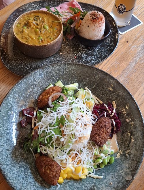Panang Curry and Falafel Bowl at ALEX Leipzig in Leipzig