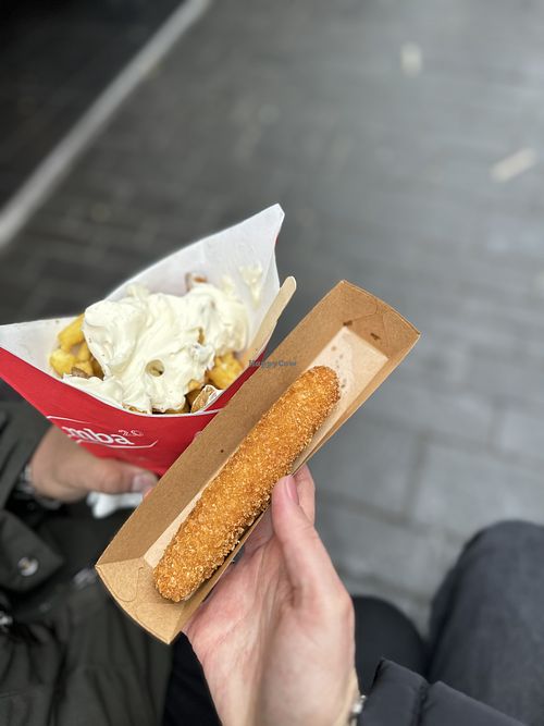Fries, vegan mayo, vegan snack (kipcorn)  at La Bamba 2.0 in Enschede