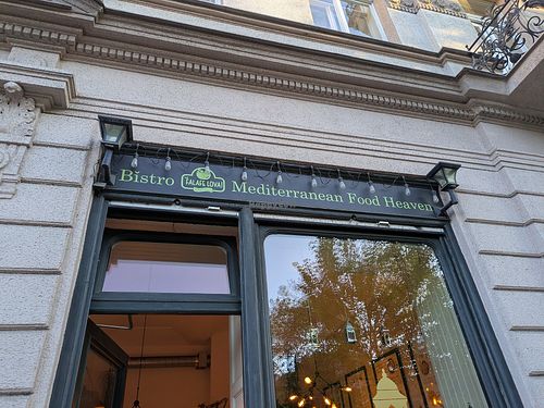 Bistro von außen at The Eastern Bistro in Prague