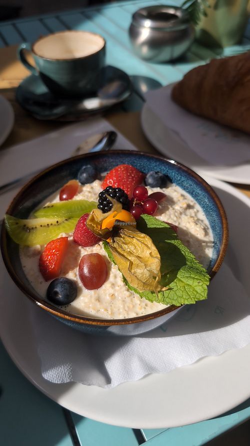 Porridge stagiona at Pane & Zucchero in Lugano
