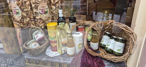 at Les Produits De La Vie in Vincennes