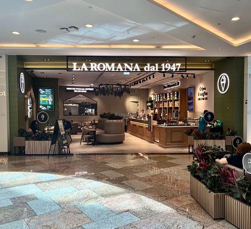 The venue  at Gelateria La Romana - Festival City Mall in Dubai