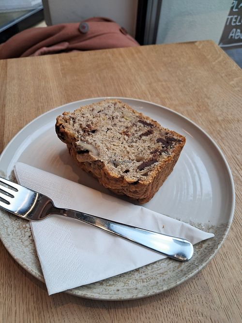 Bananenbrot at Josua Coffee in Vienna