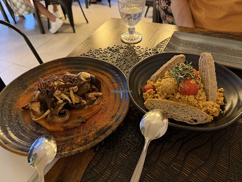 two main courses to share  at Atávico in Sevilla