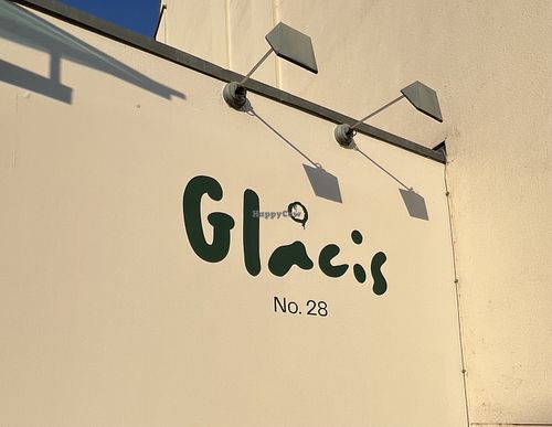   at Glacis No.28  in Dresden