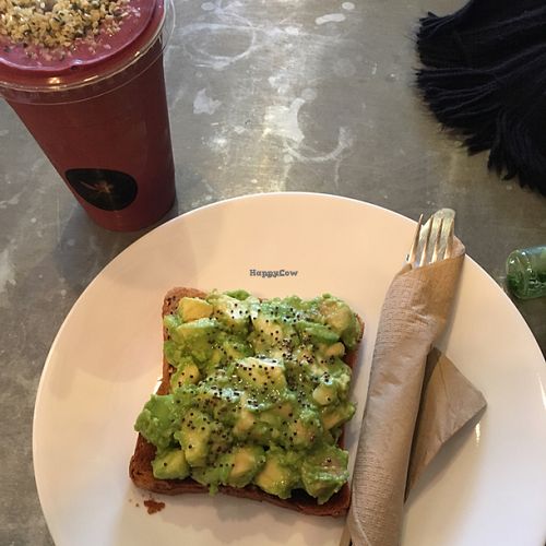 antioxidant smoothie and avocado breakfast  at Juicebaby in South West London