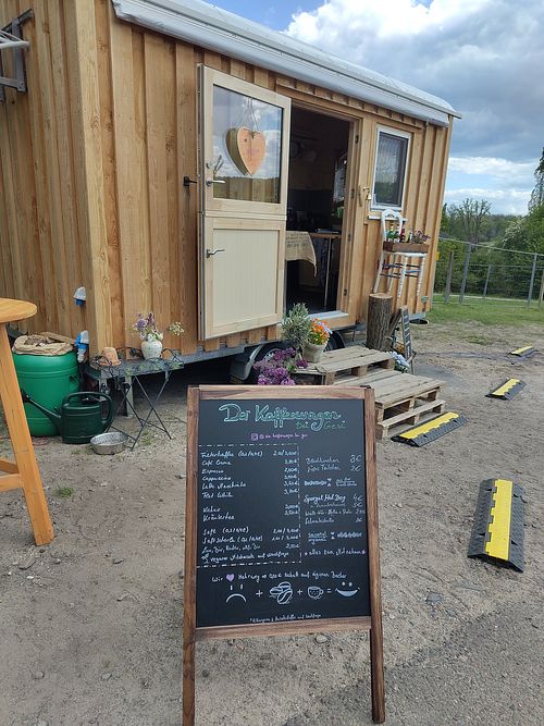 Outside view at der Kaffeewagen - bei Gesi in Niederfinow