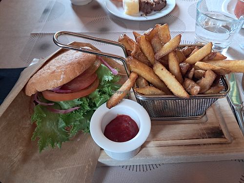 Vegan burger and fries at Lapland Hotels Pallas in Muonio