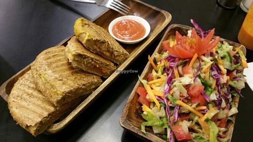 Deal at Tevaleh - Raw in Kfar Saba