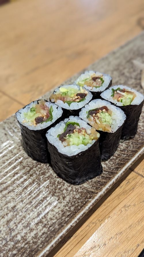 Veggie sushi at Itadaku in Dubai