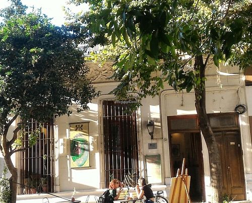 afuera at La Reina Kunti in Buenos Aires