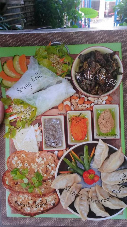 Food at Mood Food Energy Cafe in Yangshuo