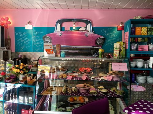 inside at Veel Good in Darmstadt