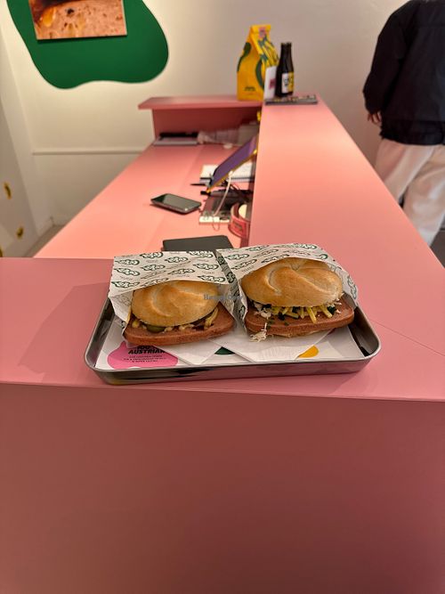 Semmel Classic und lekaspitz XL  at LEKA in Salzburg