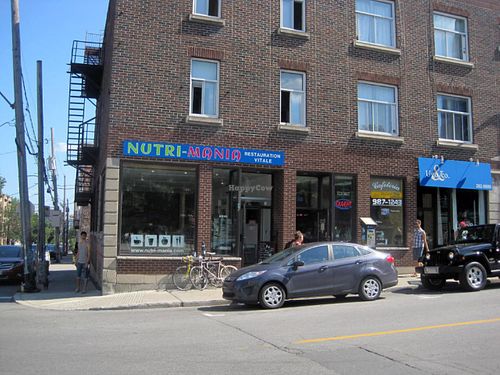 Storefront on Rachel at Cafe Nutrimania in Montreal