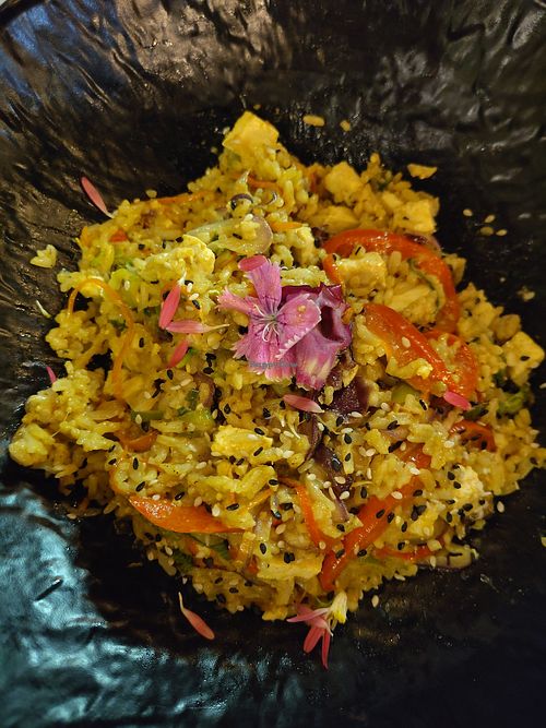 Wok mit Tofu at Casa Papaya - Brunch Restaurant in Bocas Del Toro