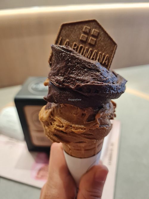 Black coffee and dark chocolate at Gelateria La Romana dal 1947 in Verona