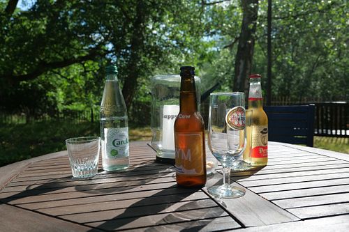 Boissons en terrasse at Ecolieu La Rub - Hôtel La Rubanerie in La Broque