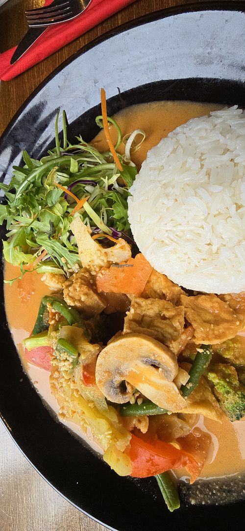 Nr.40Dau Curry, veganisiert mit ErdnussSauce 😋 at Sen am Ludwigsplatz in Karlsruhe