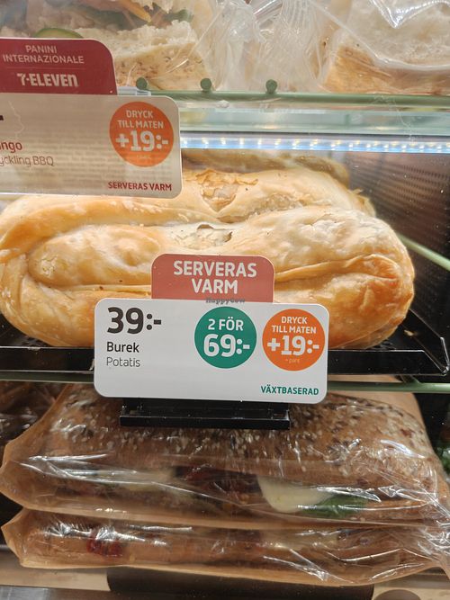 Clearly marked at 7-Eleven in Gothenburg