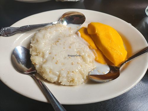 Mango sticky rice at Thai Spoon and Sushi in Chicago