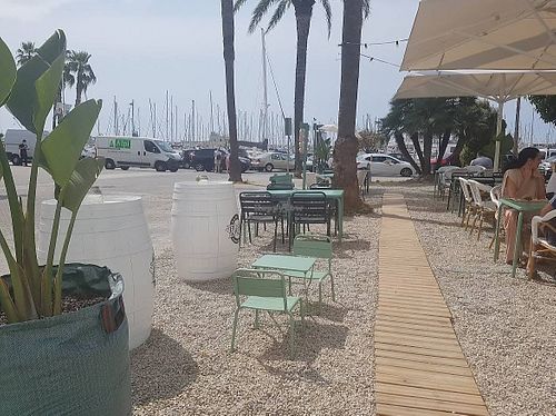 The place at L'Ombu Bistro S.I 🌳🌴 in Catalunya