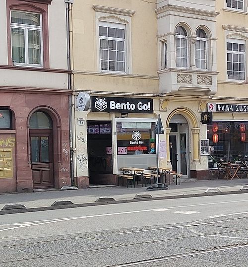 Store from the outside at Bento Go! in Frankfurt