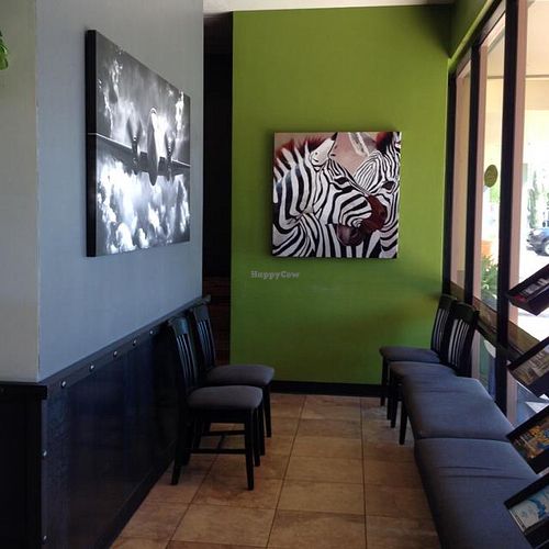 cool decor at Picazzo's Healthy Italian Kitchen in Scottsdale