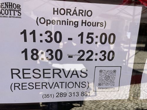 Hours. But they are closed Tuesdays, they told me   at SENHOR SCOTT'S PIZZARIA ARTESANAL in Quarteira