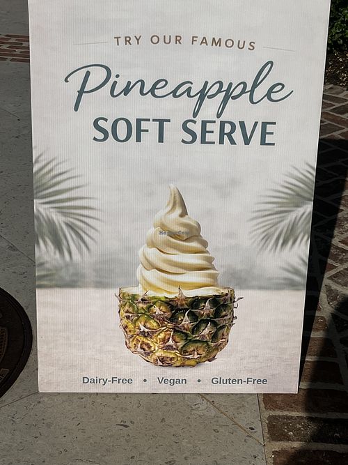 Sign  at The Pineapple Hut in Myrtle Beach