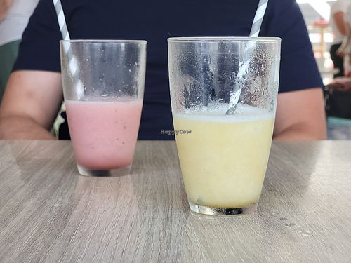 Passion fruit and strawberry smoothie at Love Store - Snack Bar in Aveiro