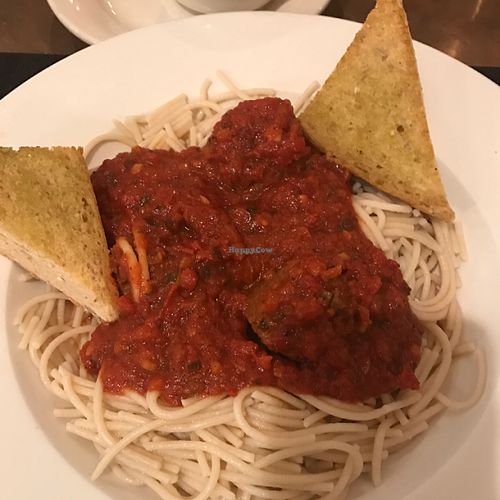 Vegan spaghetti & meatball with garlic bread  at Karyn's Cooked in Chicago