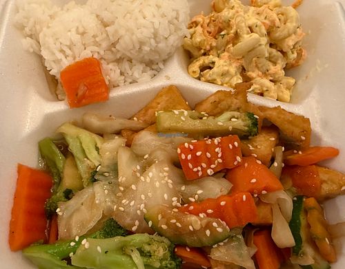 Teriyaki Tofu and Mixed Vegetables at Waikikie Hawaiian BBQ in Atlanta