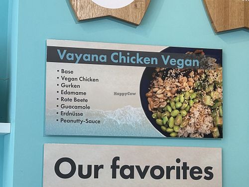 Vegan chicken bowl  at Makana Poké Bowl in Baden-baden