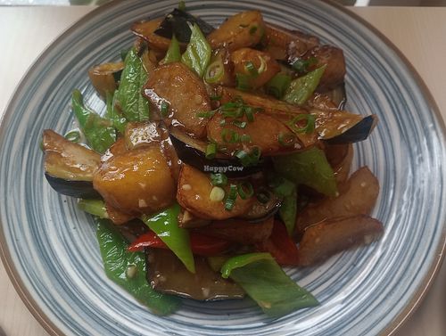 Eggplant with potatoes and peppers at Kimi in Leipzig