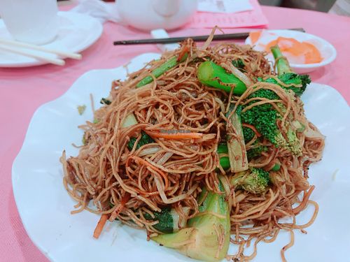 Fried noodles  at Bodhisattva - Mong Kok in Kowloon